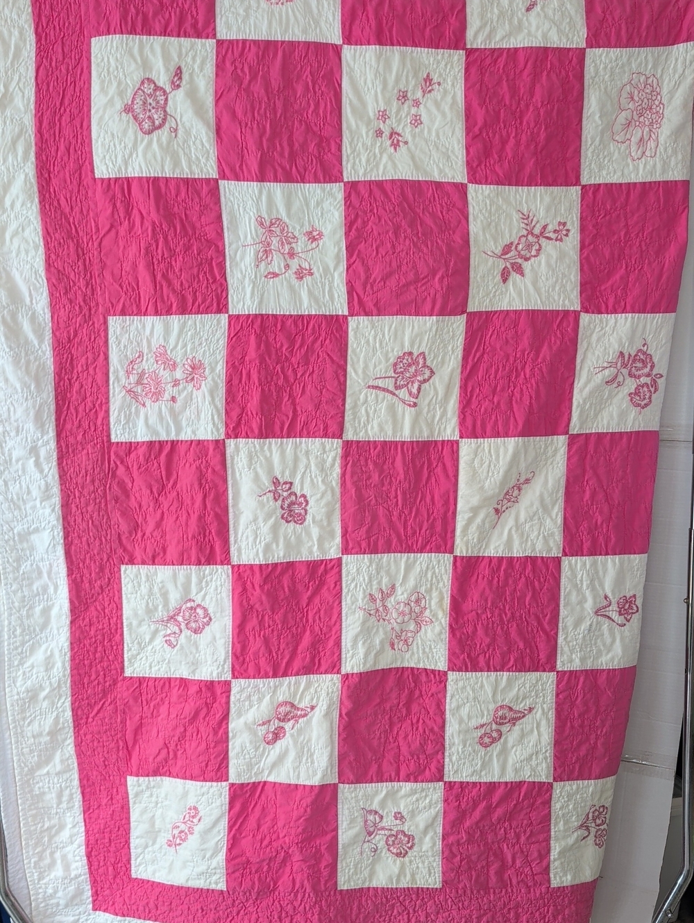 Handmade Pink & White Patchwork Floral Quilt SZ 92x80" VTG Cottagecore Feminine